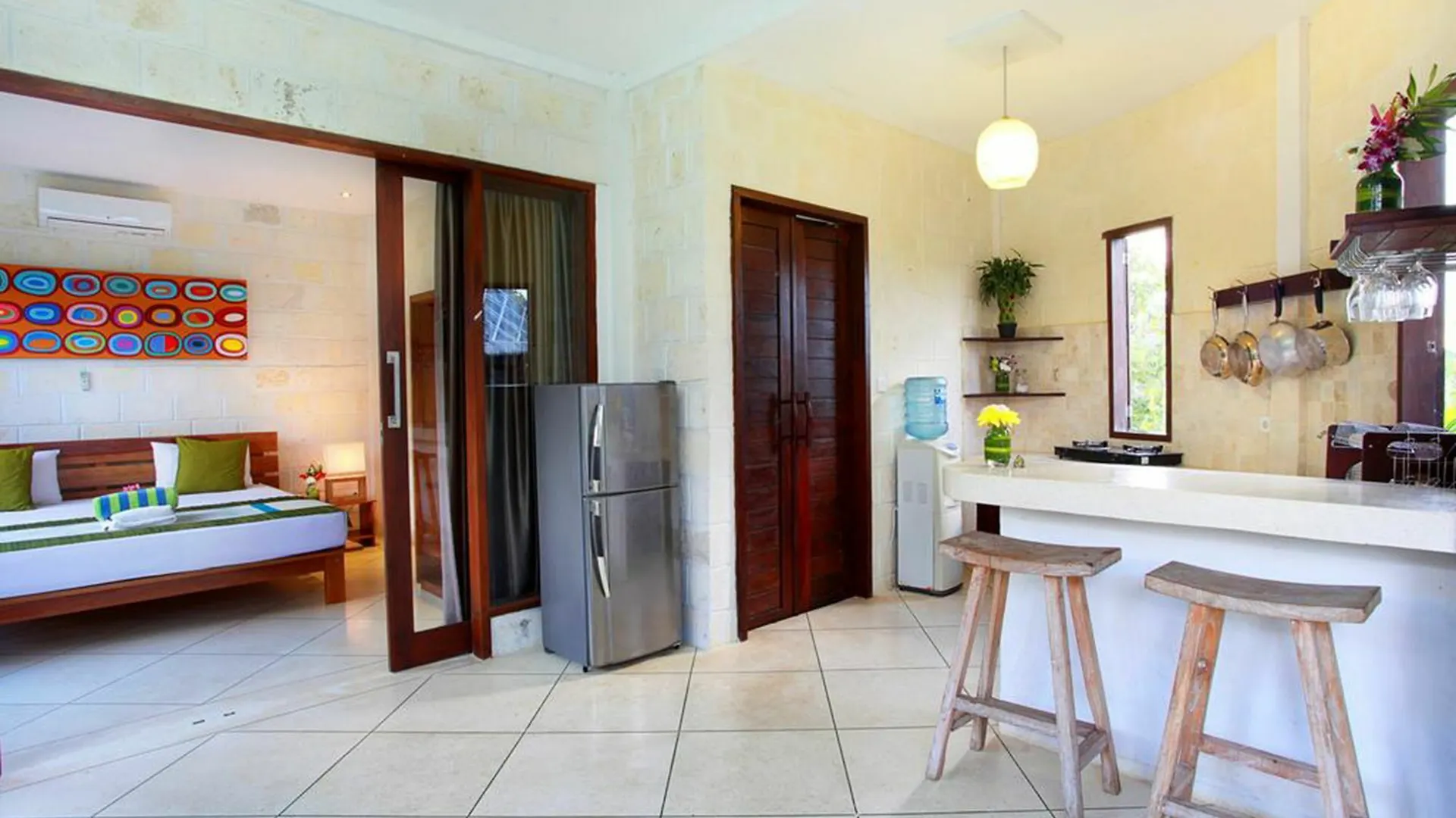 Hill Dance Bali American Hotel Jimbaran  Guest house